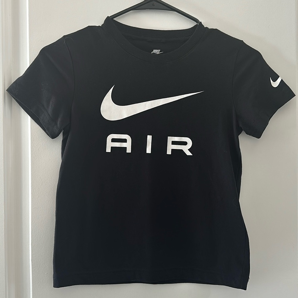 Nike Air T Shirt Boys 6-7 yrs old 116-122mm Large